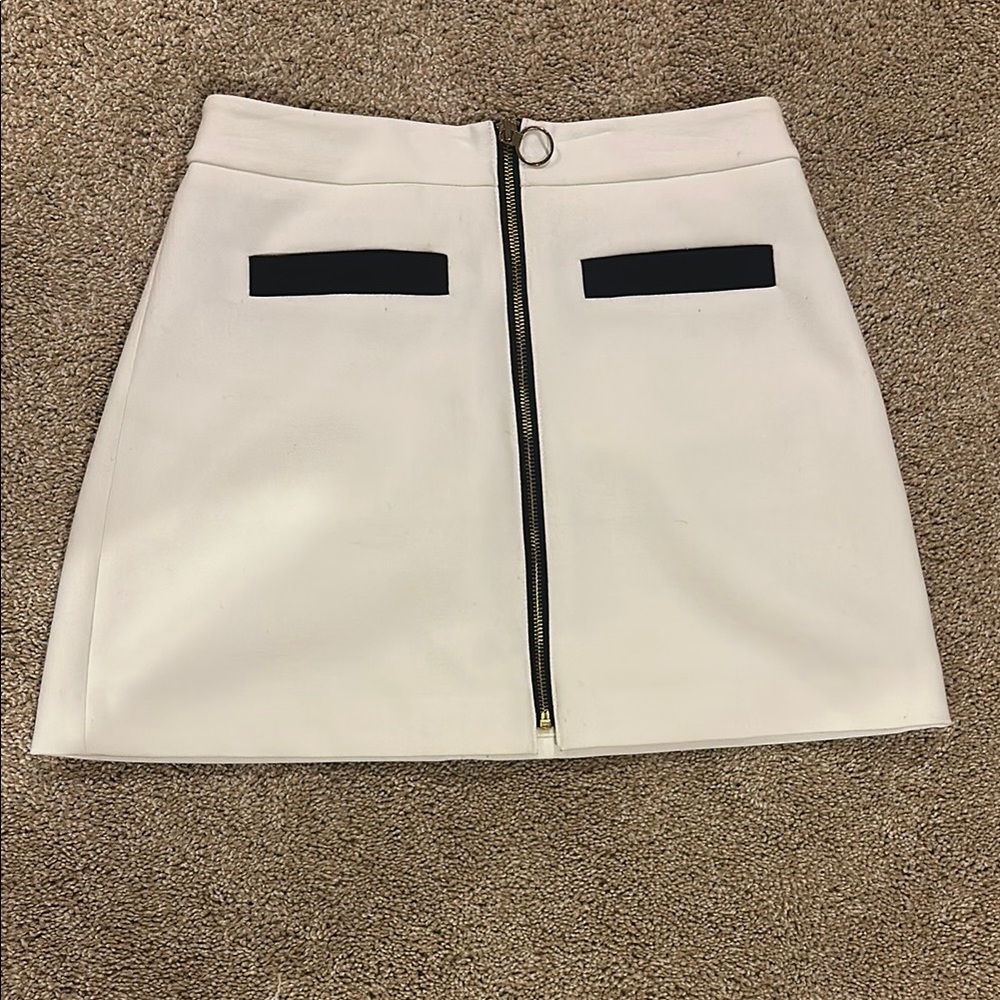 Stylish White Mini Skirt with Black Accents